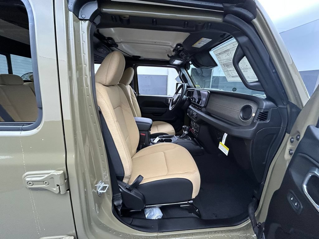 New 2026 Jeep Gladiator Willys AWD/4WD image 35