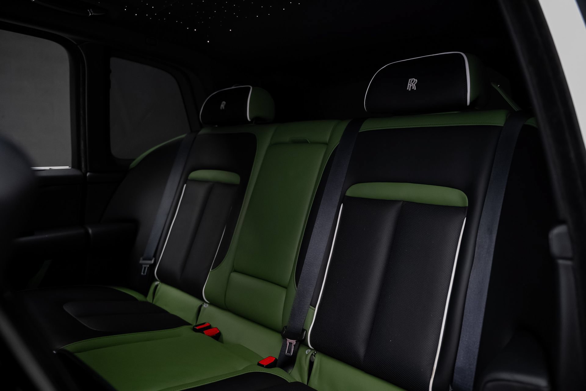 Used 2024 Rolls-Royce Cullinan w/ Cullinan Package AWD/4WD image 73