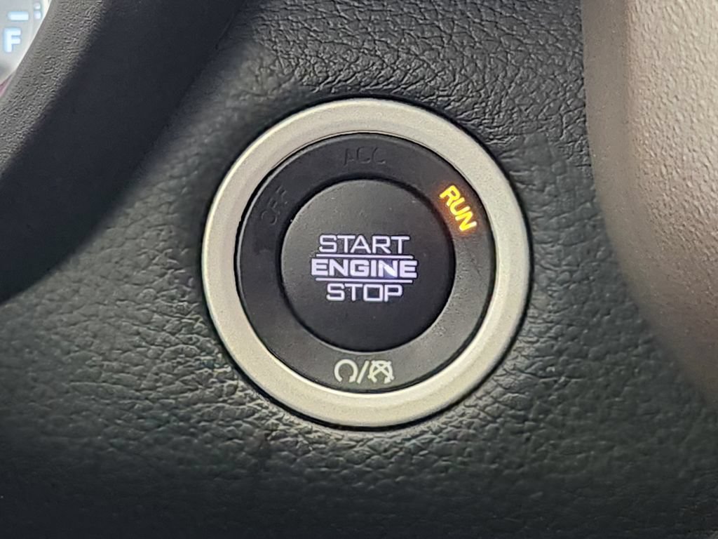 Used 2021 RAM 1500 Laramie RWD image 19