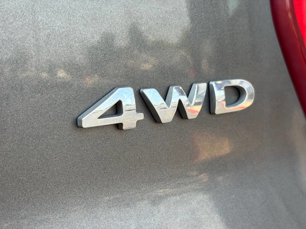 Used 2017 Ford Explorer Limited image 26