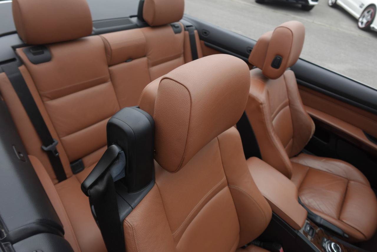 Used 2009 BMW 335i Convertible RWD image 12