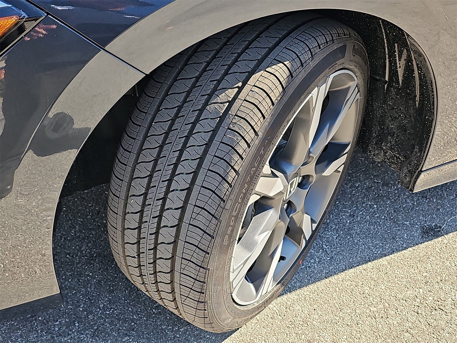 New 2025 Honda Civic FWD Hybrid Sedan image 36