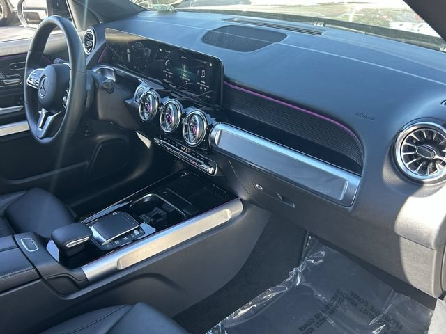 Used 2023 Mercedes-Benz GLB 250 image 14