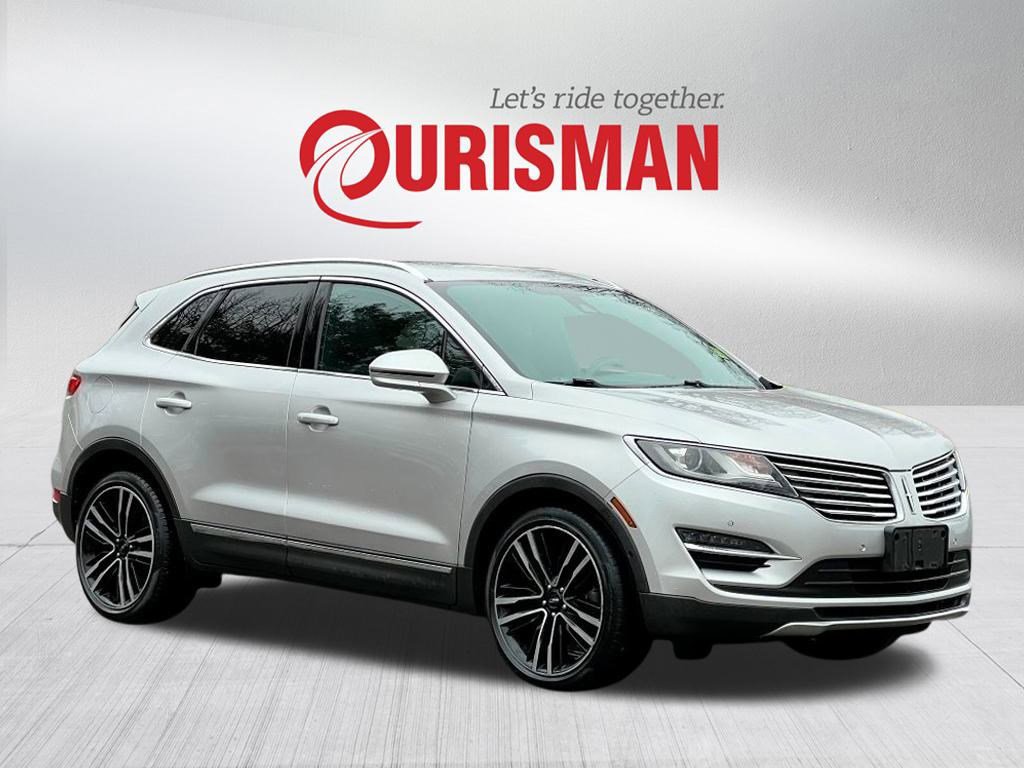 Used 2017 Lincoln MKC Reserve image 1