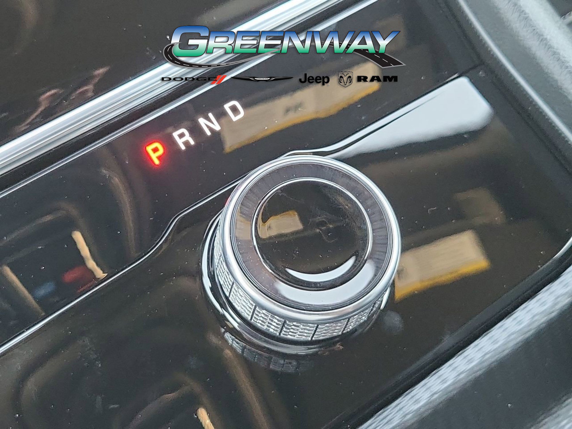 Used 2025 Jeep Grand Cherokee Limited RWD image 25