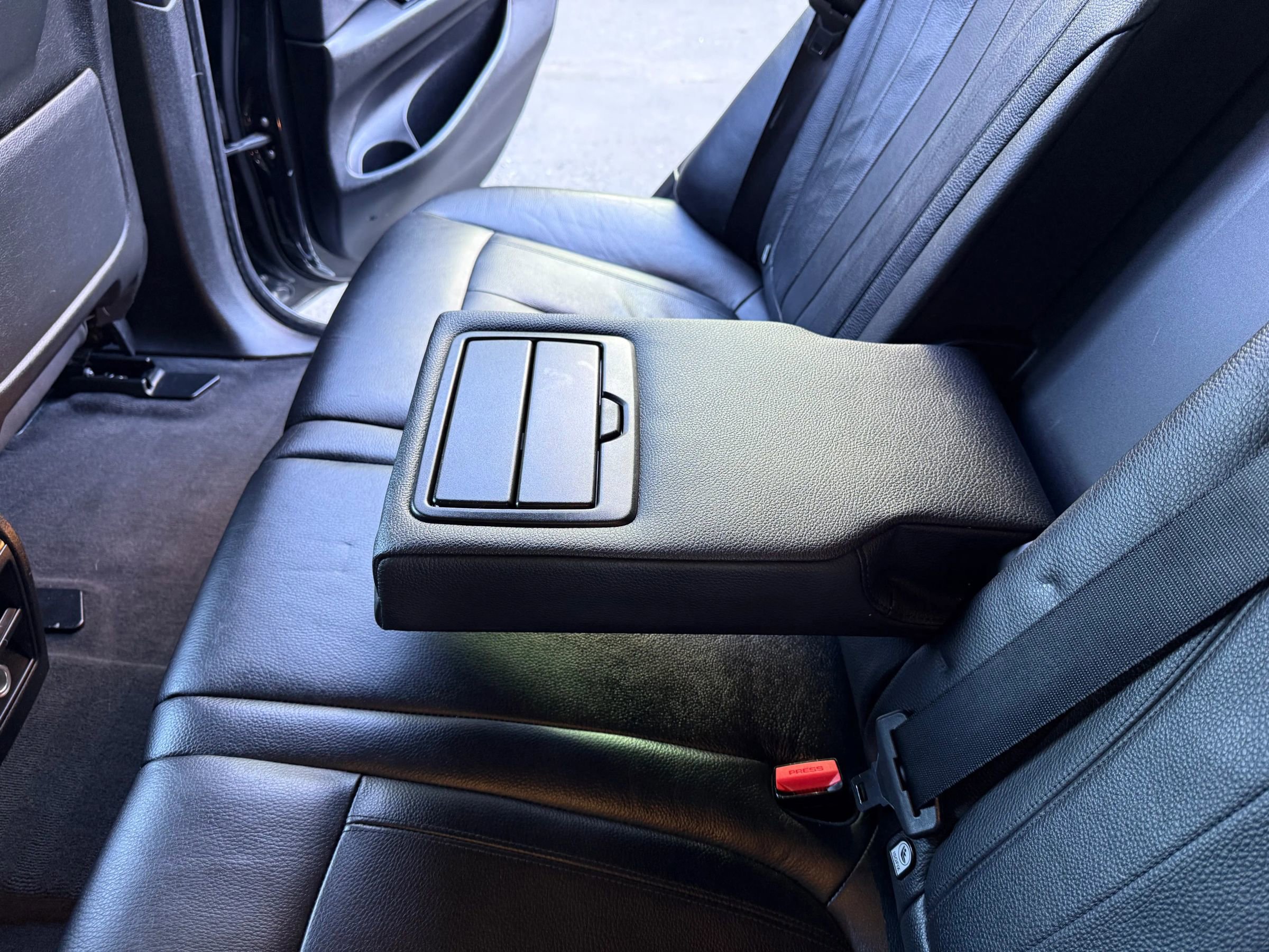 Used 2015 BMW X5 xDrive35i image 16