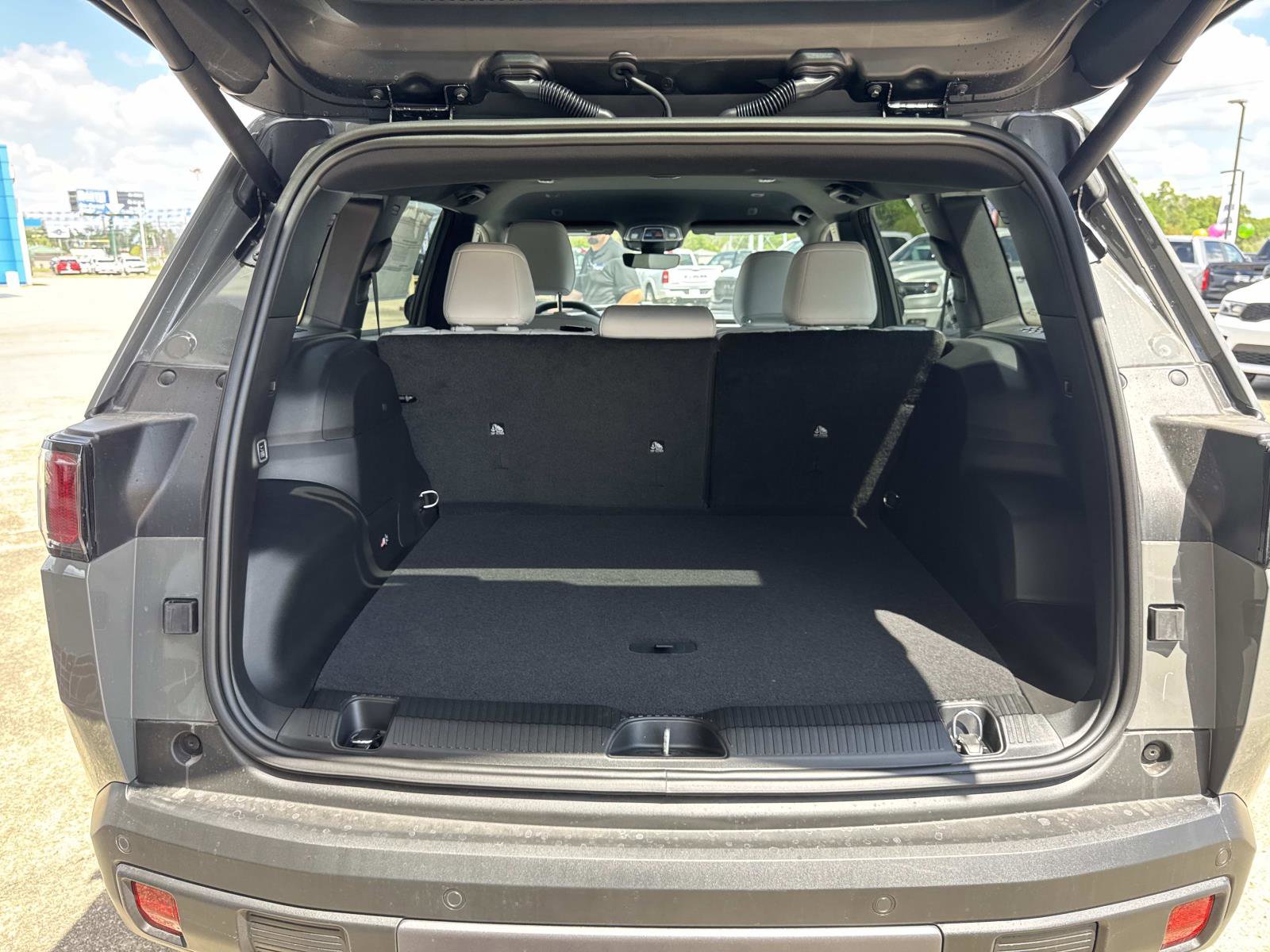 New 2026 Jeep Cherokee Limited AWD/4WD image 6
