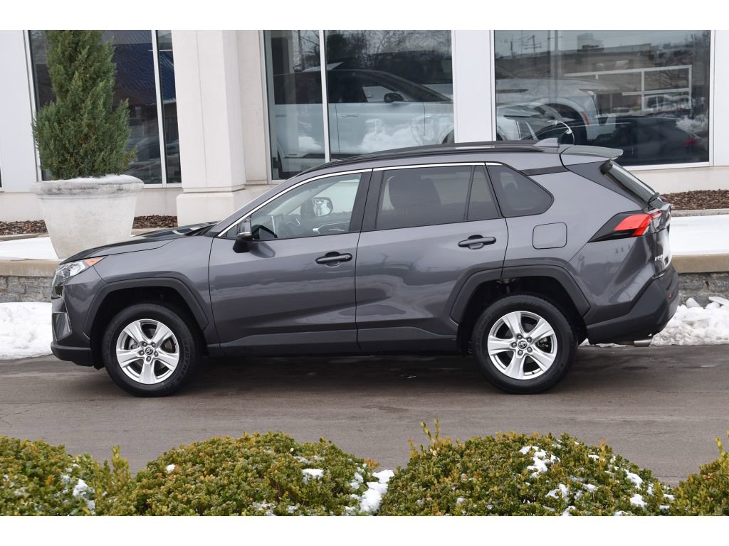 Used 2021 Toyota RAV4 XLE image 6