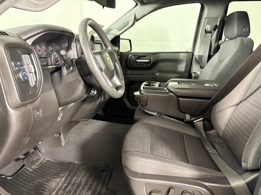 Used 2022 Chevrolet Silverado 1500 Custom RWD image 26