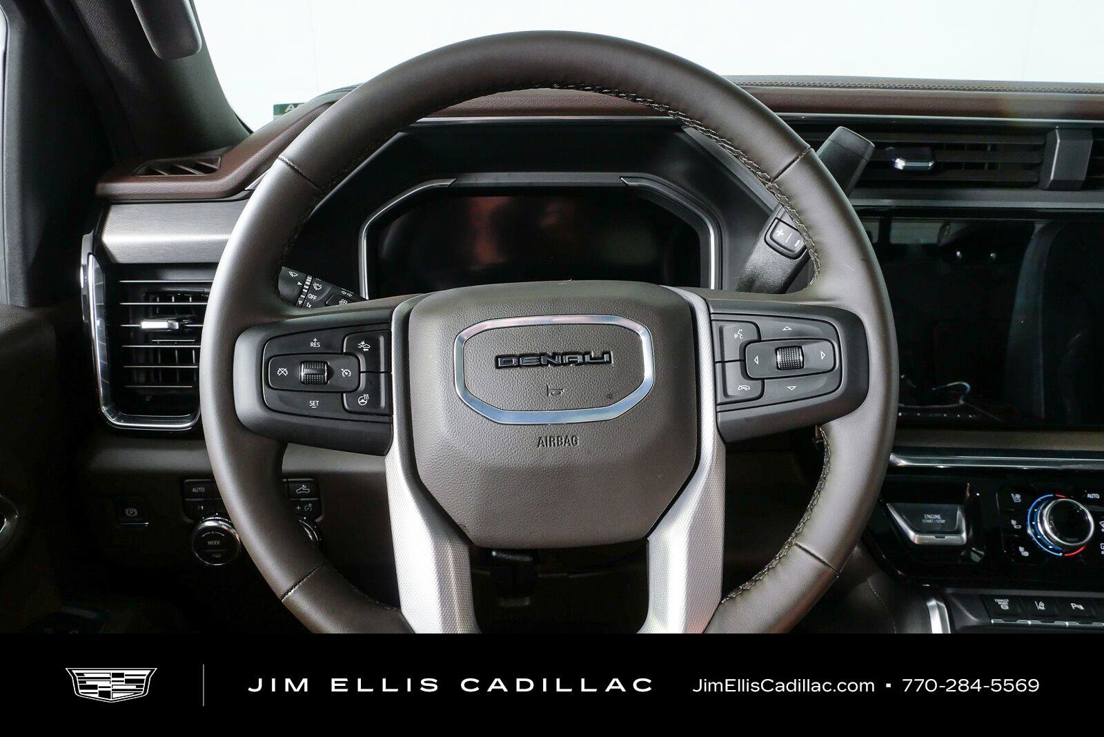 Used 2026 GMC Sierra 2500 Denali w/ Denali Reserve Package AWD/4WD image 10