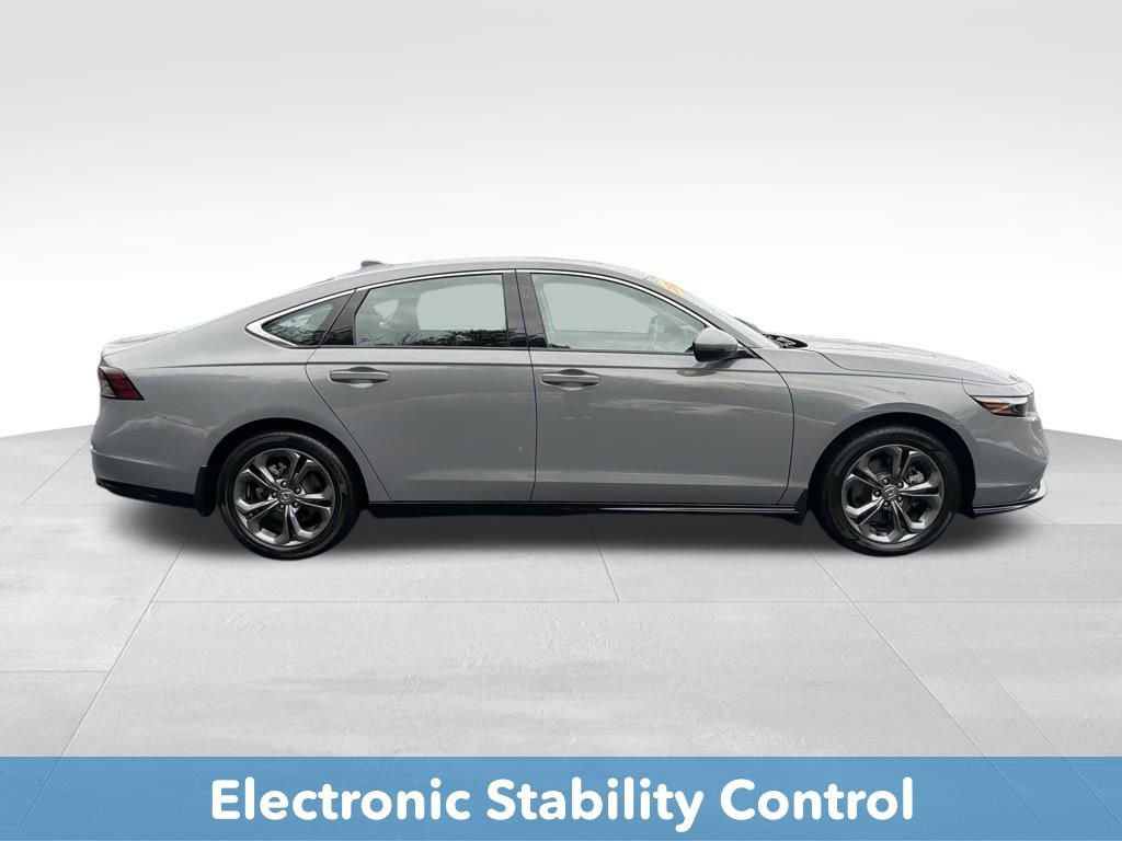 Used 2025 Honda Accord EX-L image 9