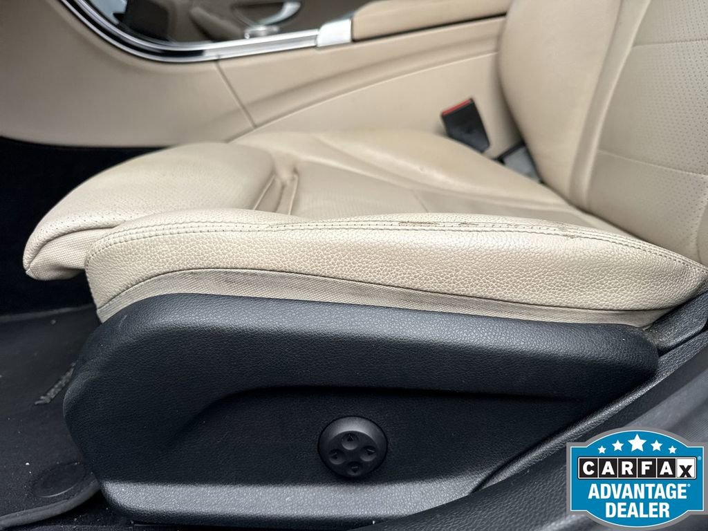 Used 2017 Mercedes-Benz C 300 Sedan image 12
