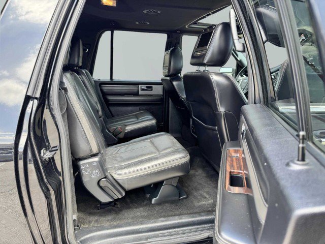 Used 2016 Ford Expedition EL Platinum image 46