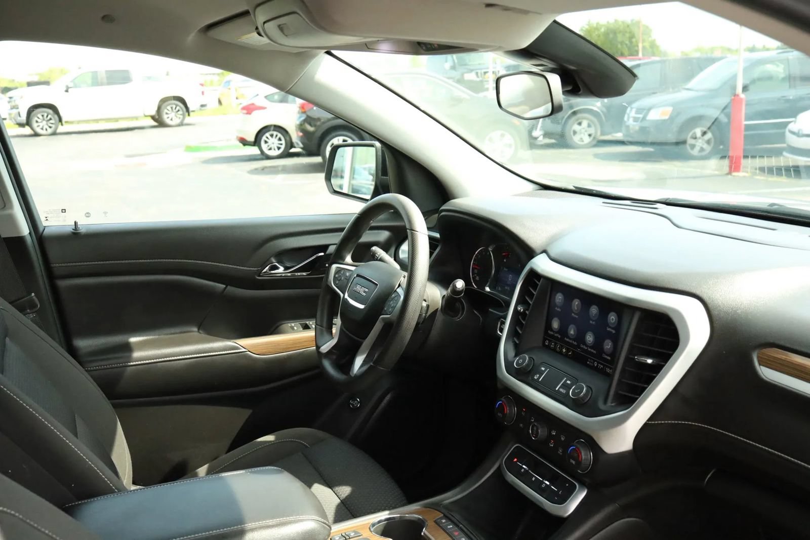 Used 2021 GMC Acadia SLE w/ Driver Convenience Package AWD/4WD image 58