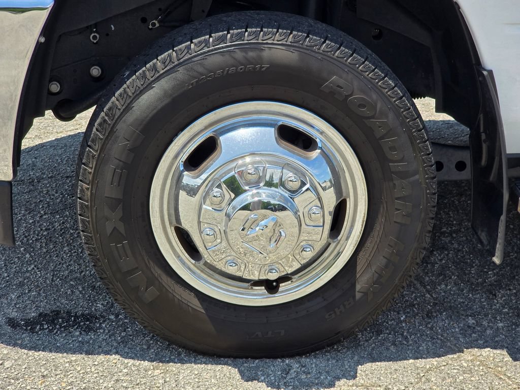 Used 2023 RAM 3500 Tradesman AWD/4WD image 11