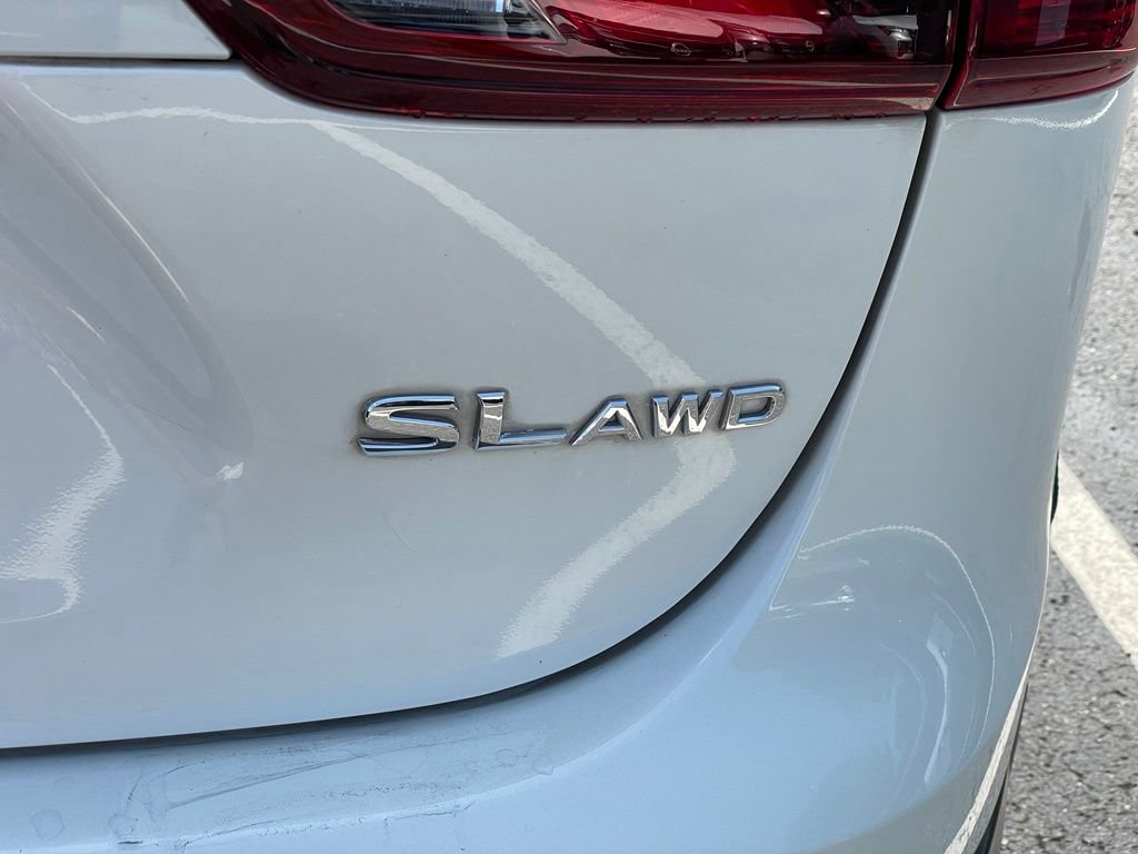 Used 2019 Nissan Rogue Sport SL AWD/4WD image 34