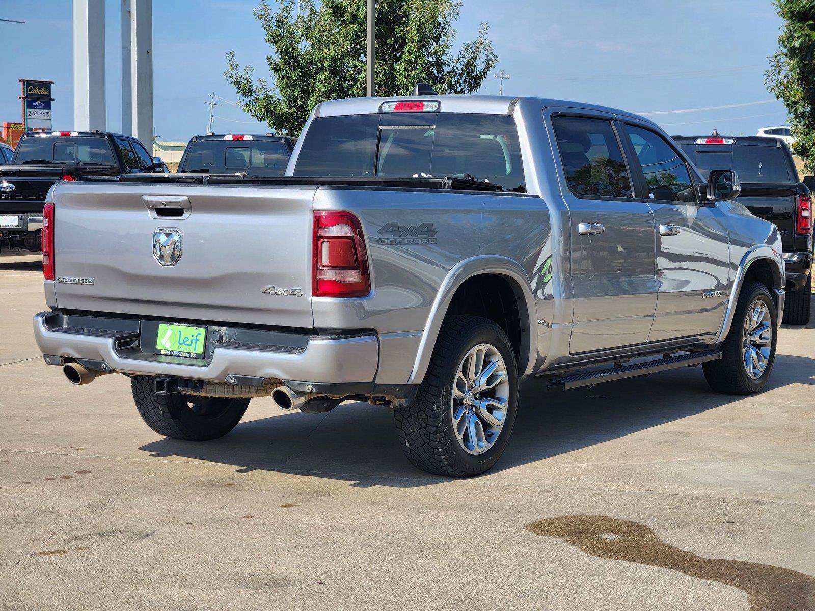 Used 2020 RAM 1500 Laramie w/ Sport Appearance Package AWD/4WD image 4