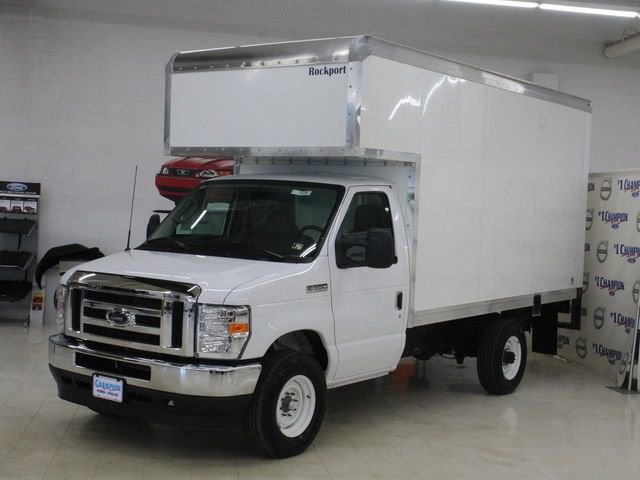 Certified 2024 Ford E-350 and Econoline 350 Super Duty w/ Power Windows & Locks Group image 3