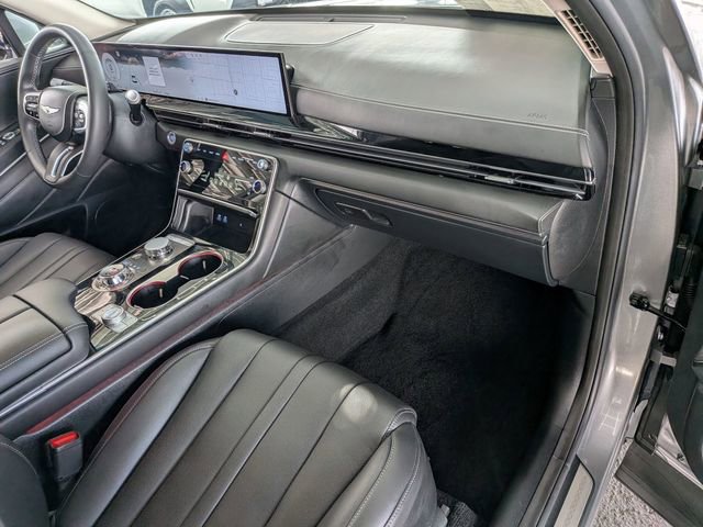 Used 2025 Genesis GV80 2.5T AWD/4WD image 36