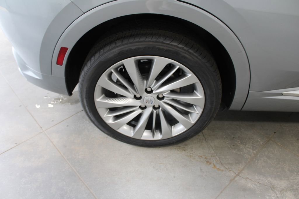 Used 2024 Buick Envision Avenir image 62