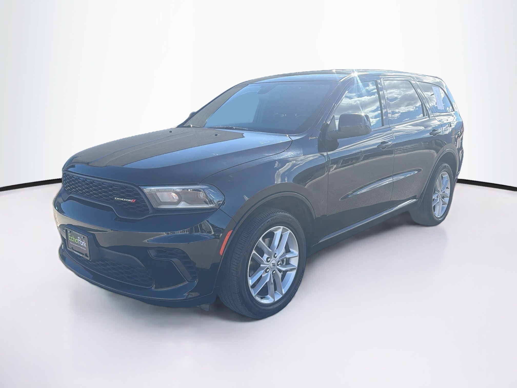 Used 2025 Dodge Durango GT AWD/4WD image 3
