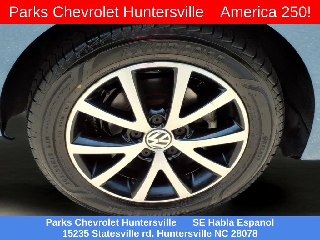 Used 2017 Volkswagen Jetta SE FWD image 33