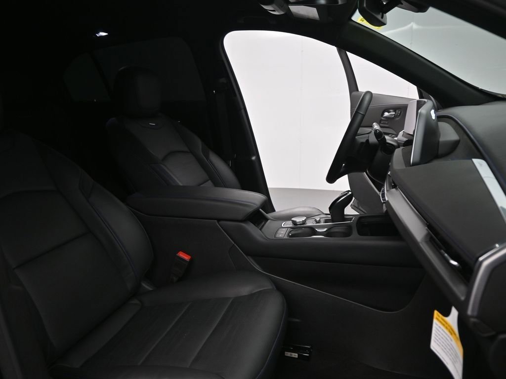 Used 2024 Cadillac XT4 Sport FWD image 21