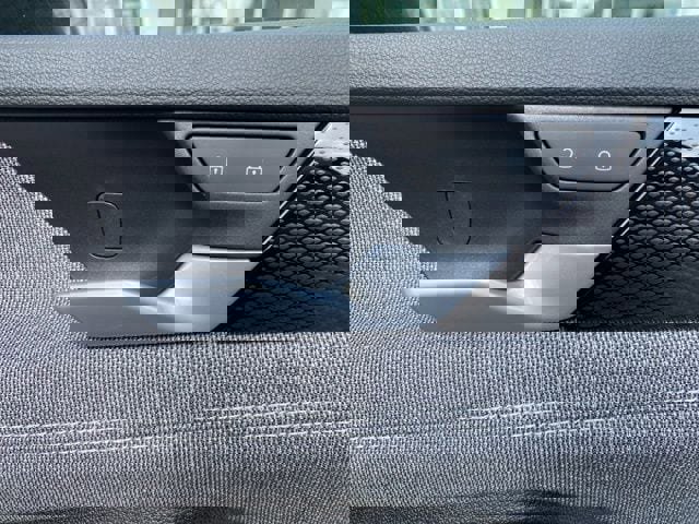 New 2025 Volkswagen Tiguan S image 45