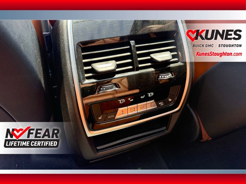 Used 2024 BMW X5 M60i AWD/4WD image 43