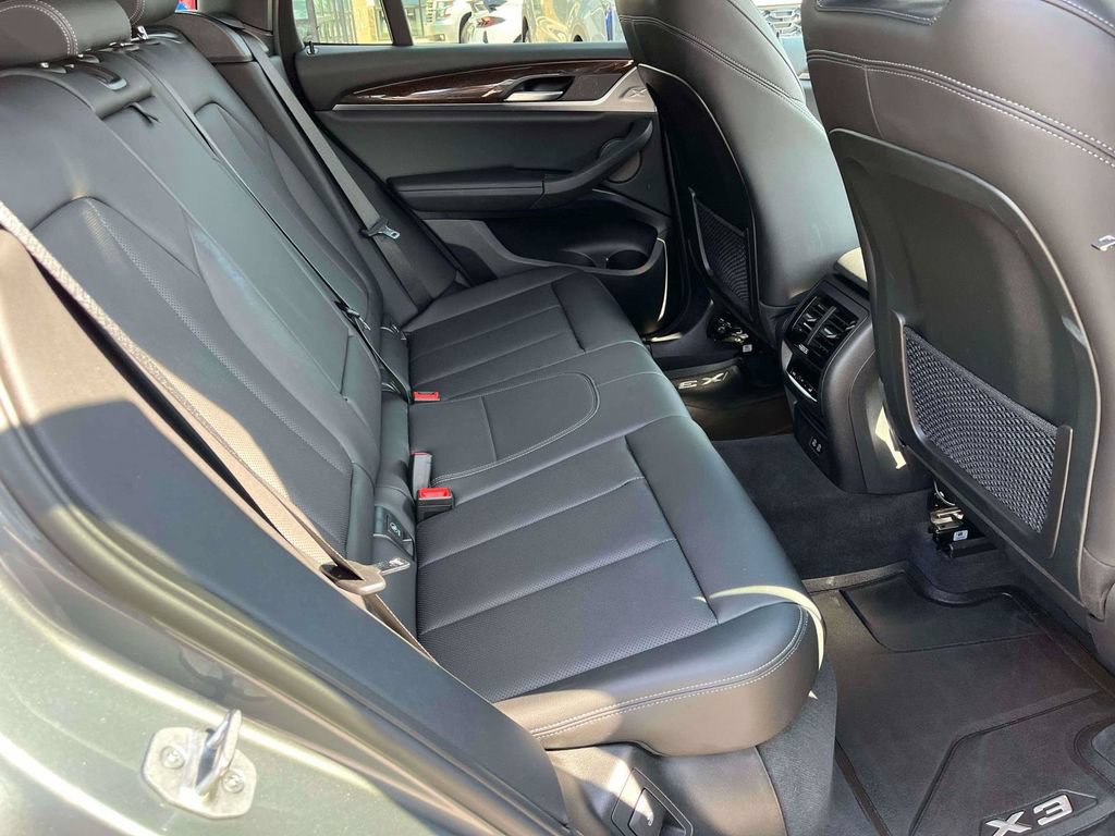 Used 2023 BMW X3 xDrive30i w/ Premium Package AWD/4WD image 9
