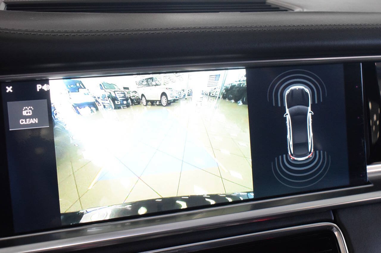 Used 2018 Porsche Panamera 4 AWD/4WD image 51