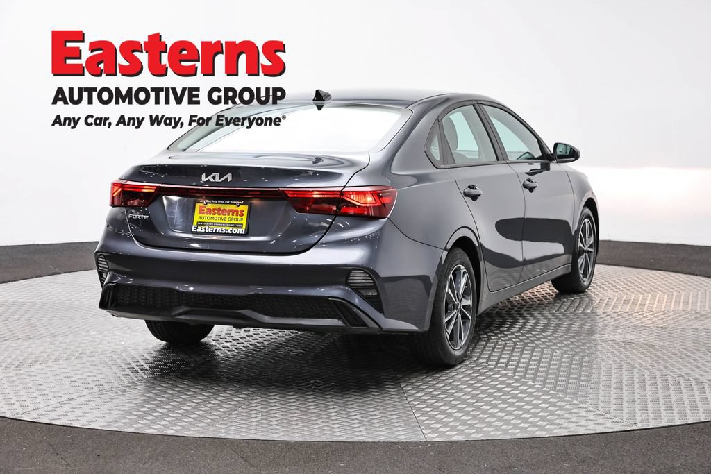 Used 2024 Kia Forte LXS FWD image 5