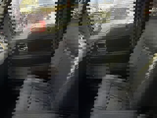 Used 2013 Ford F150 Lariat w/ Luxury Equipment Group image 3