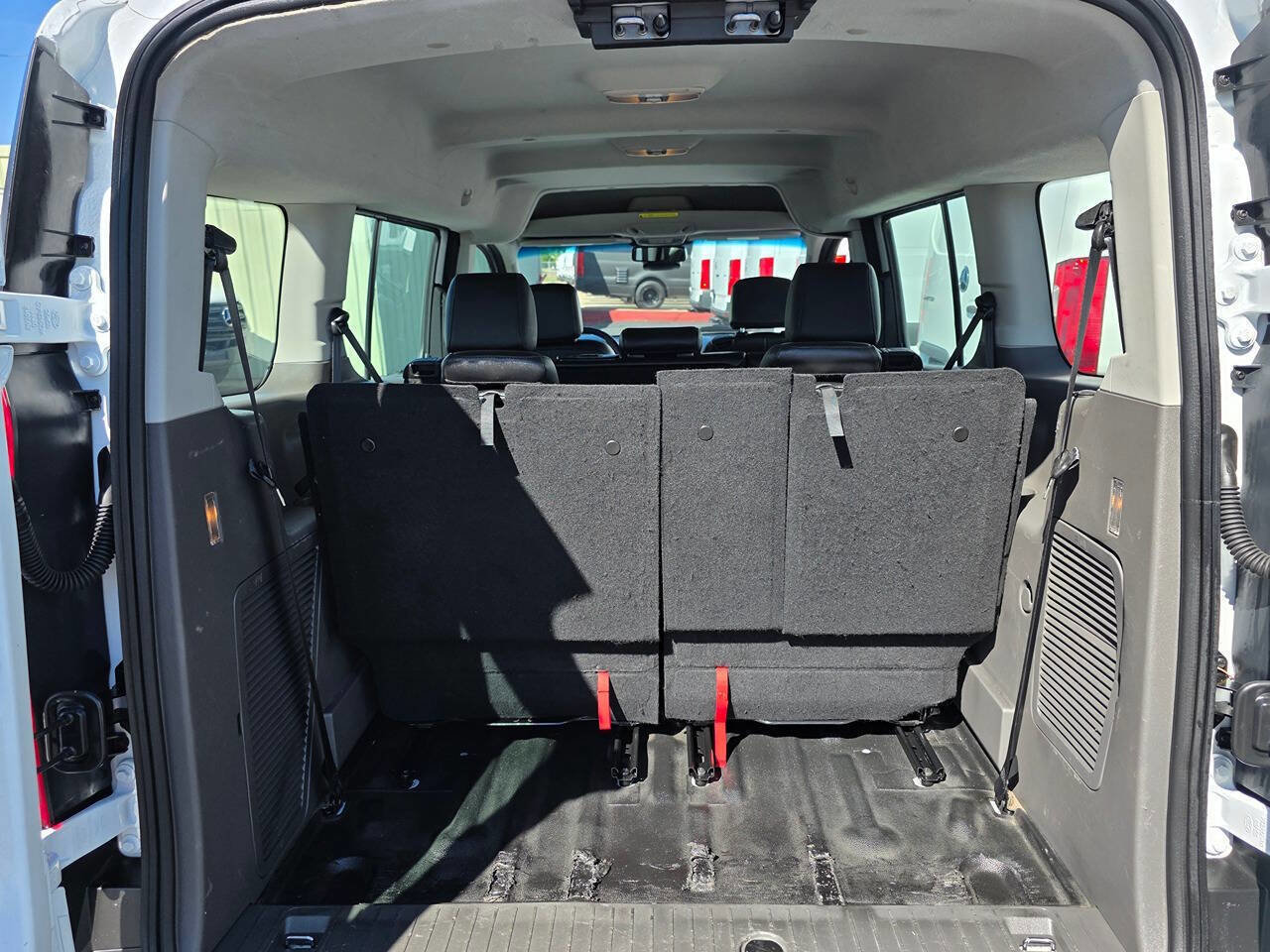 Used 2020 Ford Transit Connect XL image 21