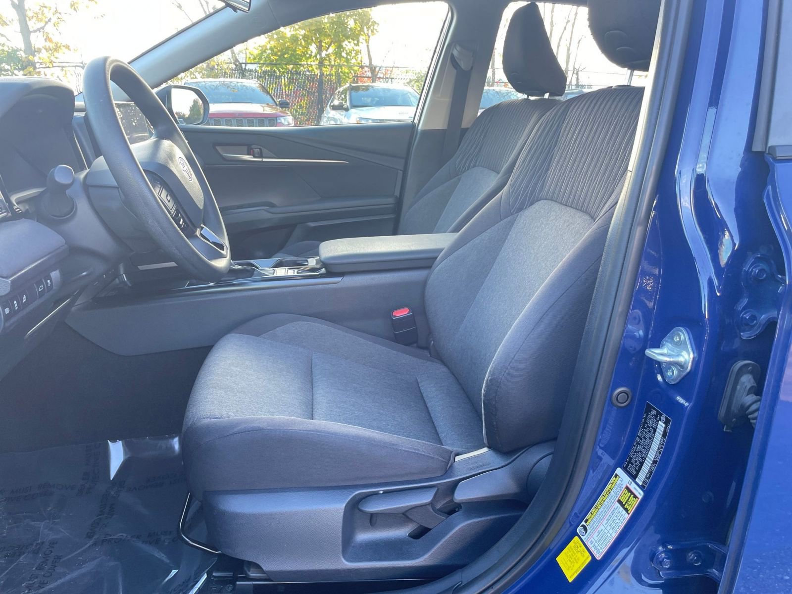 Used 2025 Toyota Camry LE image 25