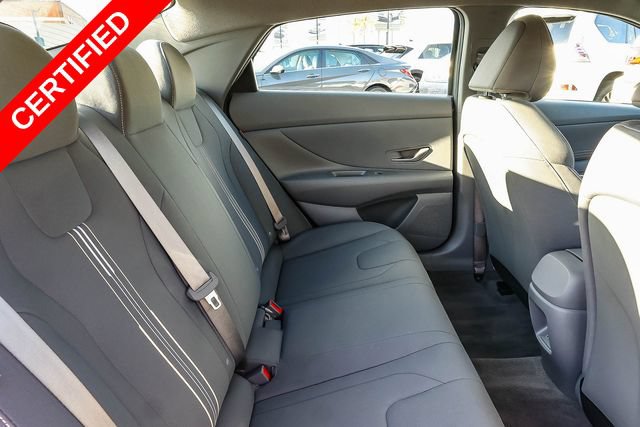 Used 2025 Hyundai Elantra Sport FWD image 19