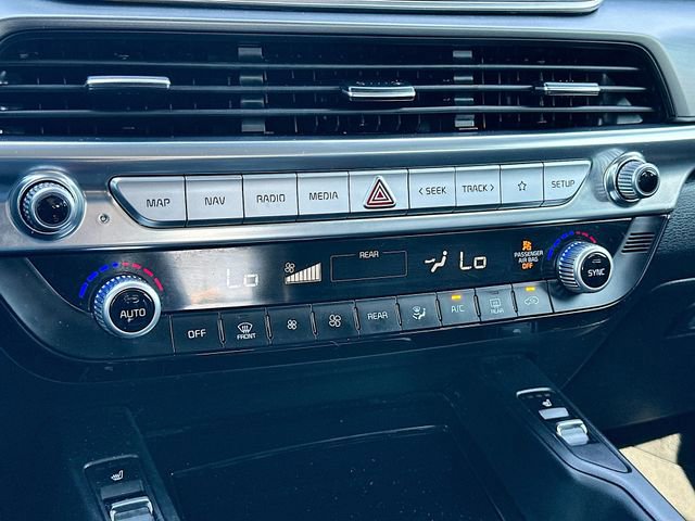 Used 2022 Kia Telluride S image 16