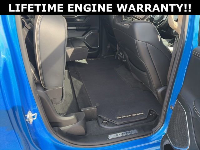 Used 2021 RAM 1500 Laramie AWD/4WD image 9