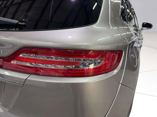 Used 2019 Lincoln MKC Select w/ Select Plus Package image 13