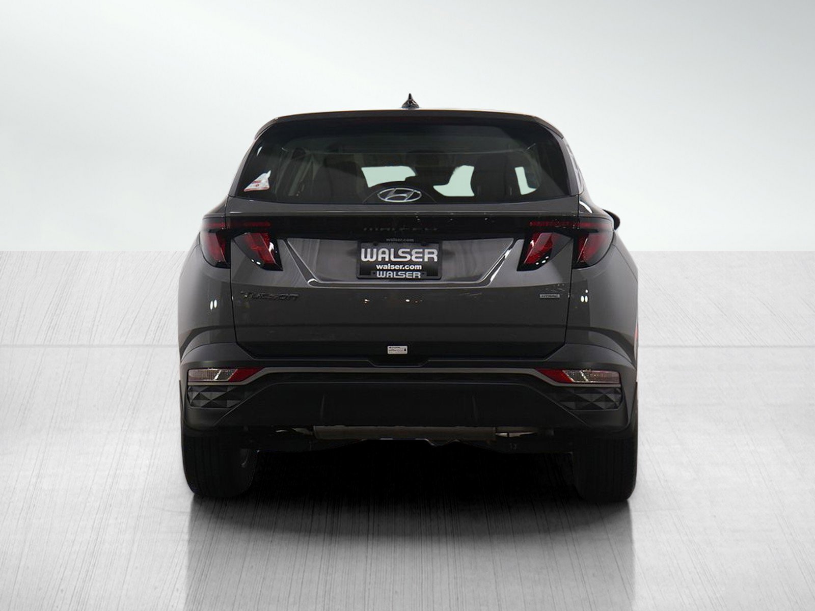 Used 2024 Hyundai Tucson SE image 4