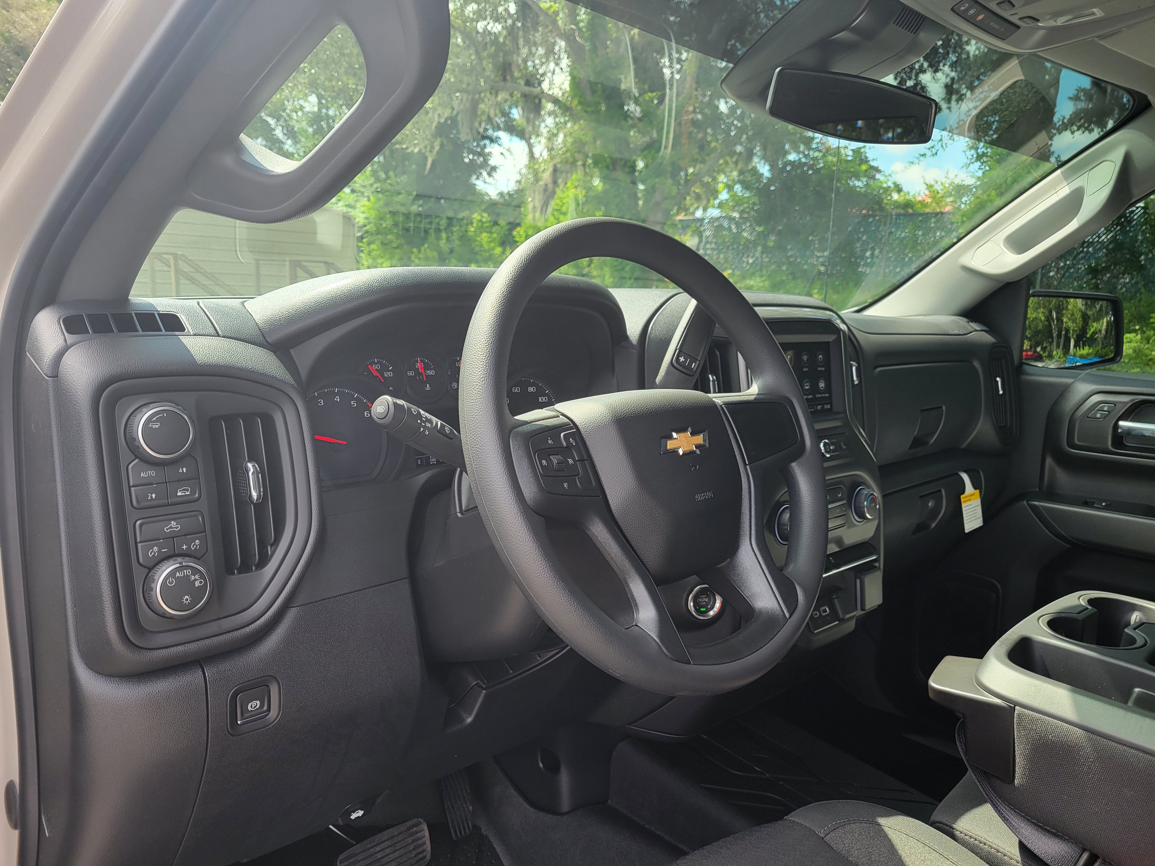 New 2026 Chevrolet Silverado 1500 Custom AWD/4WD image 28