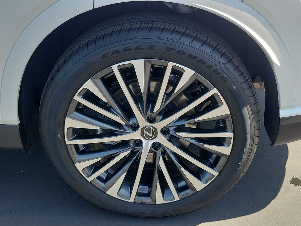 Used 2024 Lexus RX 350 Premium Plus w/ Cold Area Package FWD image 31