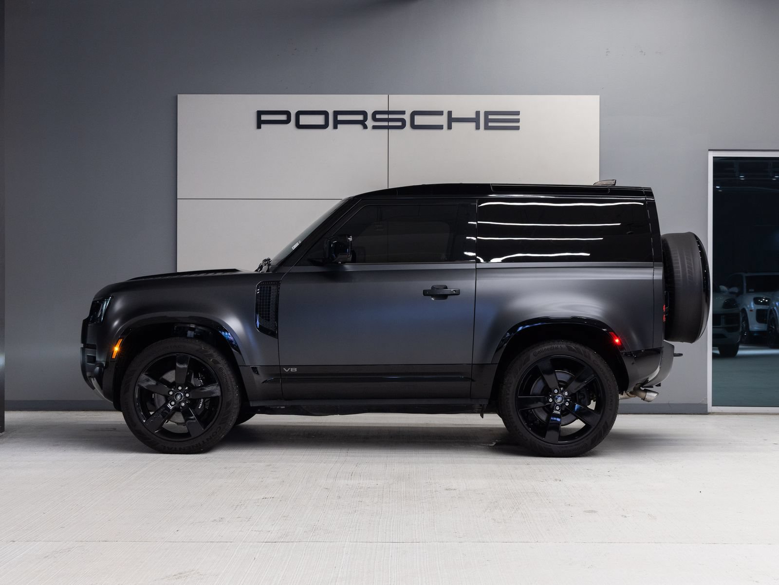 Used 2024 Land Rover Defender 90 Carpathian Edition AWD/4WD image 2