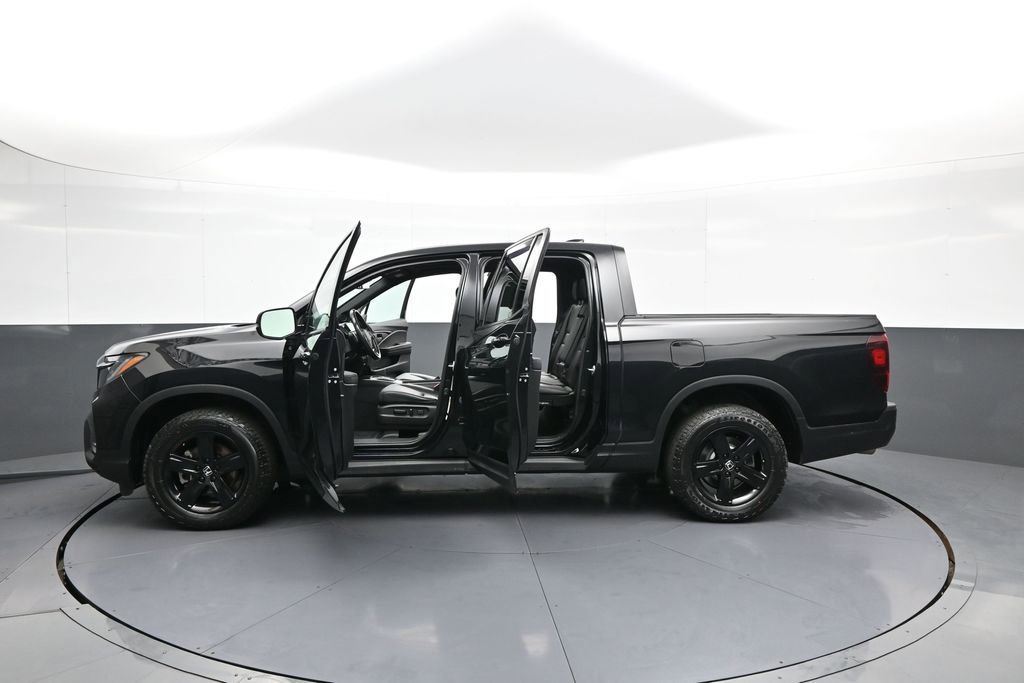 Used 2023 Honda Ridgeline Black Edition image 42
