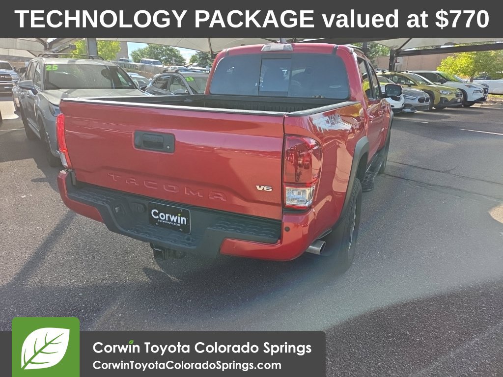 Used 2018 Toyota Tacoma TRD Off-Road w/ Technology Package AWD/4WD image 4