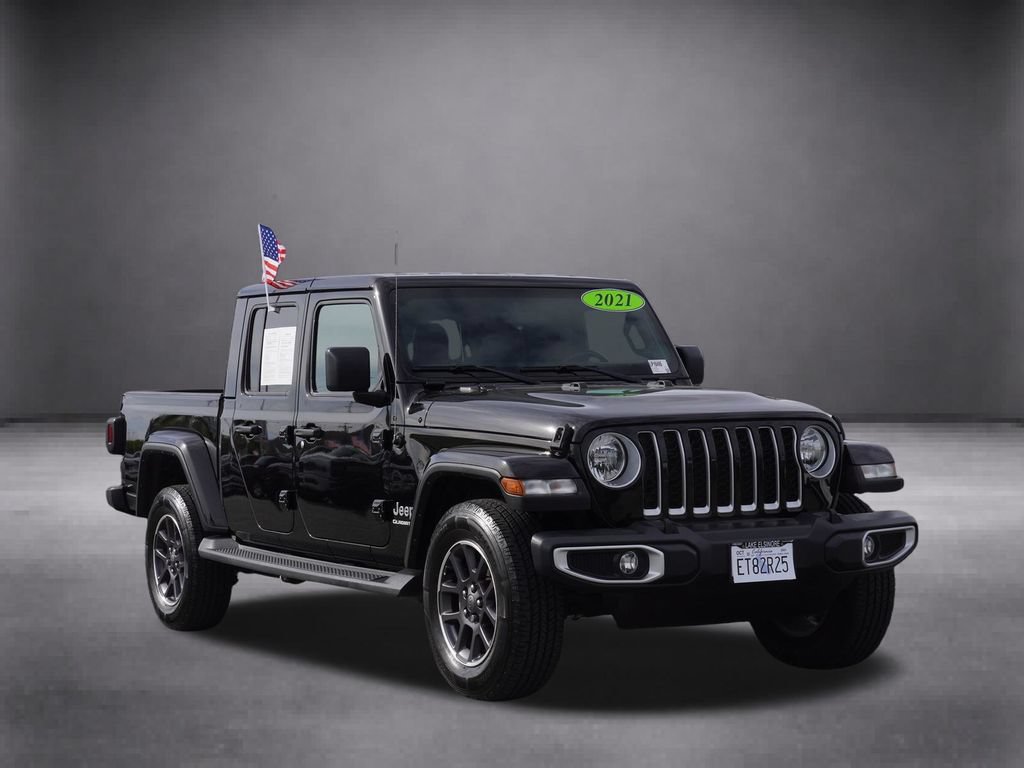 Used 2021 Jeep Gladiator Overland w/ Popular Equipment Package AWD/4WD image 2