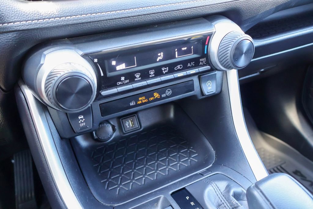 Used 2024 Toyota RAV4 LE image 14