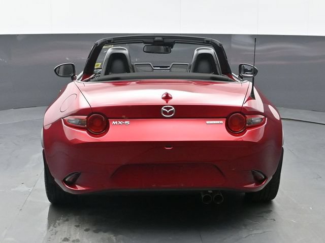Used 2023 MAZDA MX-5 Miata Grand Touring w/ Weather Package RWD image 4