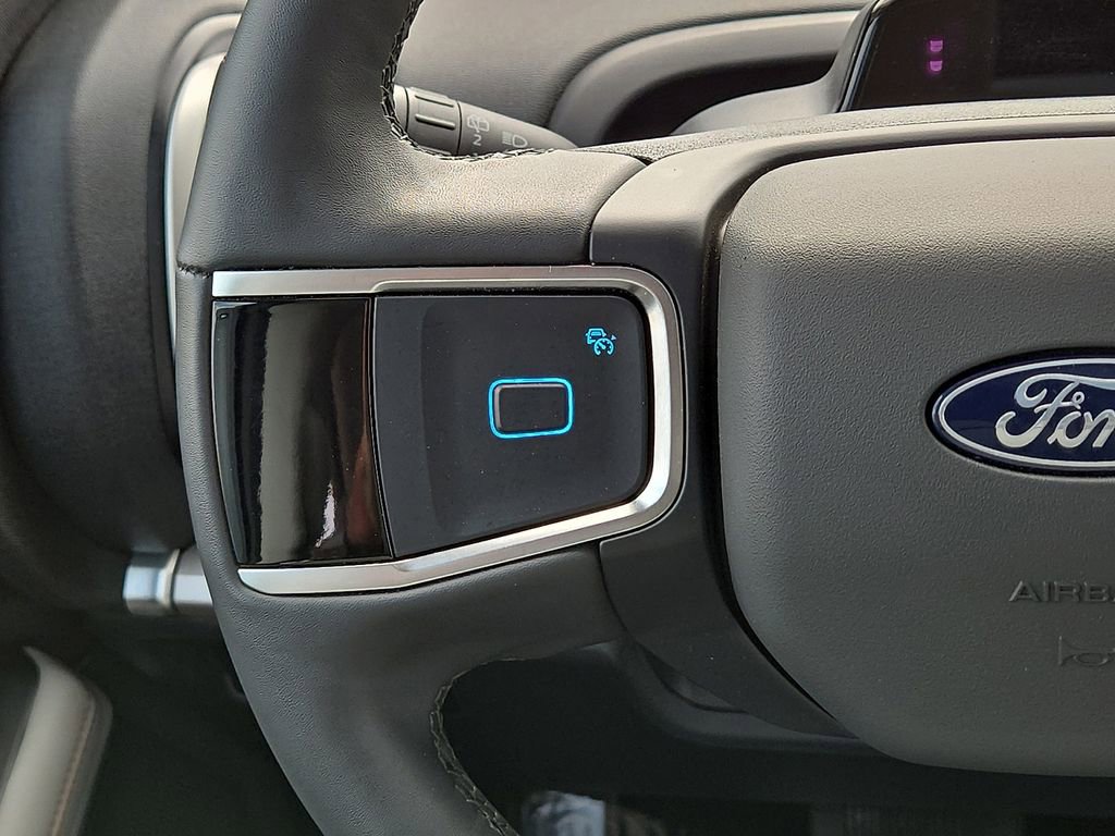 Used 2025 Ford Expedition Max Active image 18