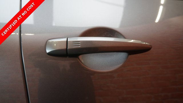 Used 2022 Nissan Pathfinder SL image 89